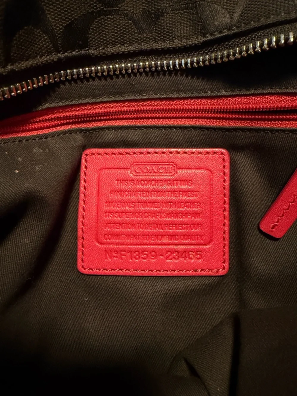 Coach Signature Canvas‎ Tote Bag in Black